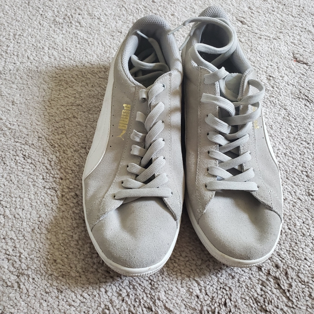 Puma Sneakers